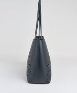 Thesteadfast.shop0bf6b638a4 3