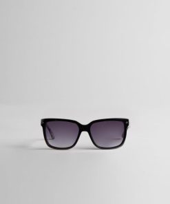 Thesteadfast.shop7d107f4cde 1