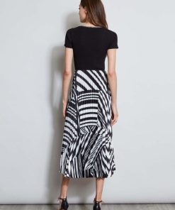 Thesteadfast.shop93e03600f7 4