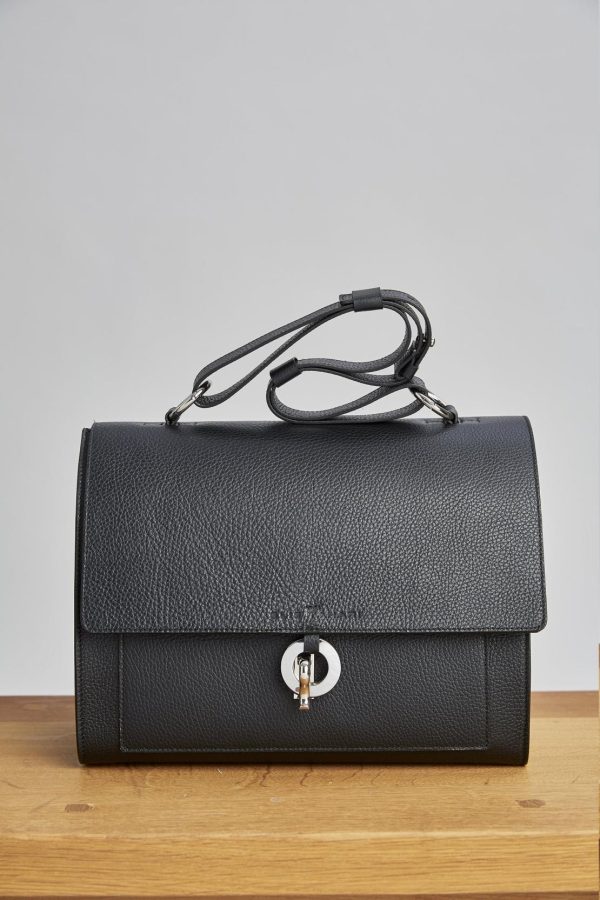 Thesteadfast.shopb251df3fa8 2