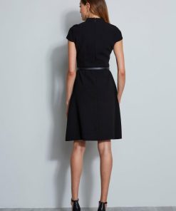 Thesteadfast.shope6b848eca0 3